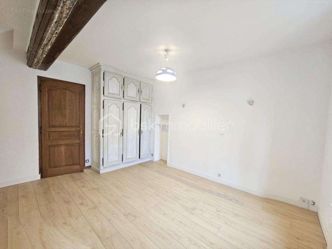 Maison à SAINT-BENOIT-SUR-LOIRE