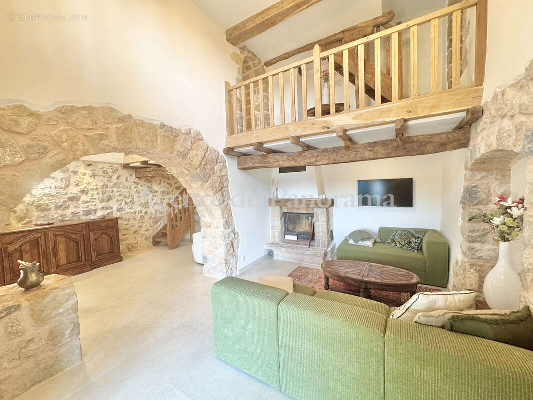 Maison à SPERACEDES