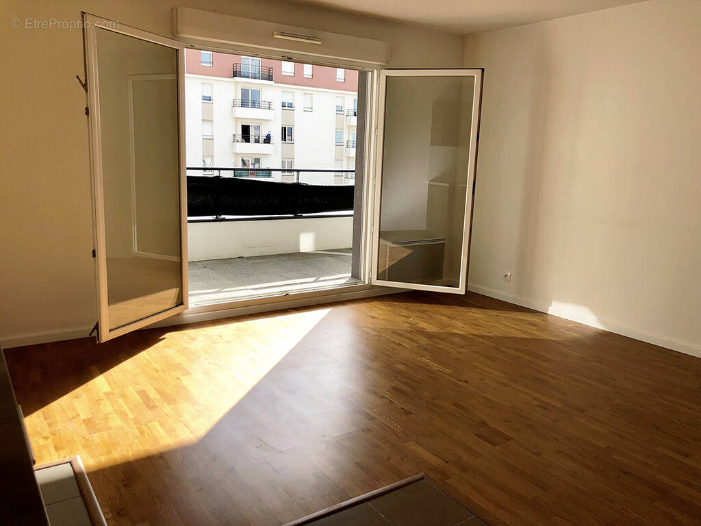 Appartement à QUINCY-SOUS-SENART