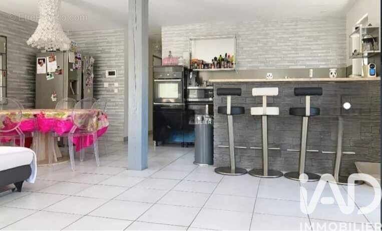 Photo 2 - Maison à NERIS-LES-BAINS