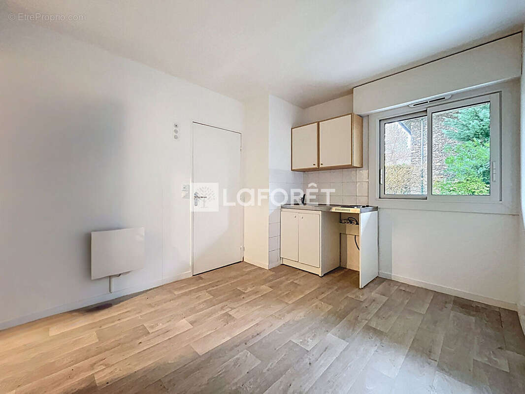 Appartement à BOURG-LA-REINE