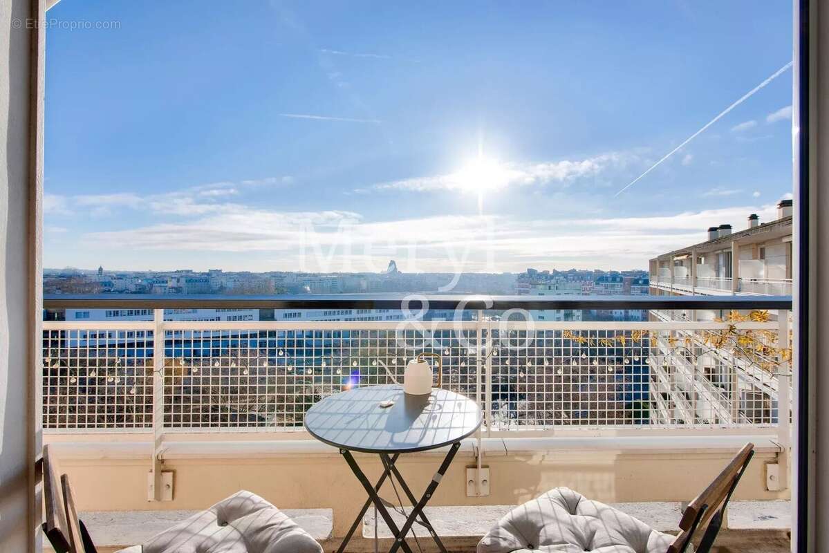 Appartement à PARIS-12E