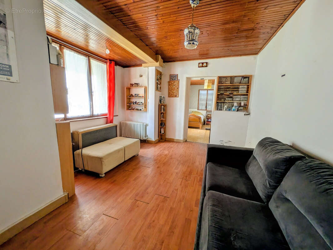 Maison à MONTATAIRE