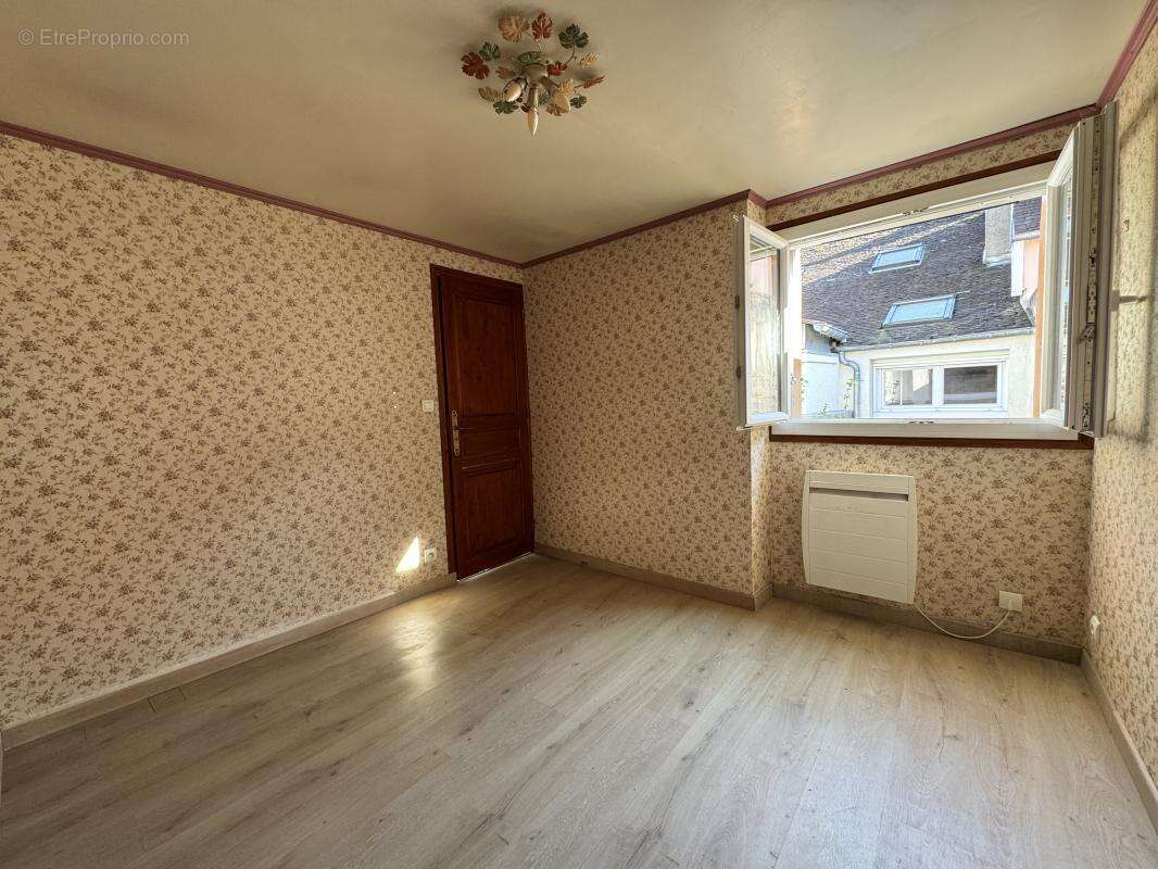 Maison à NEMOURS