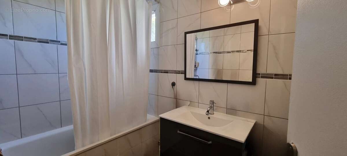Appartement à MARSEILLE-15E