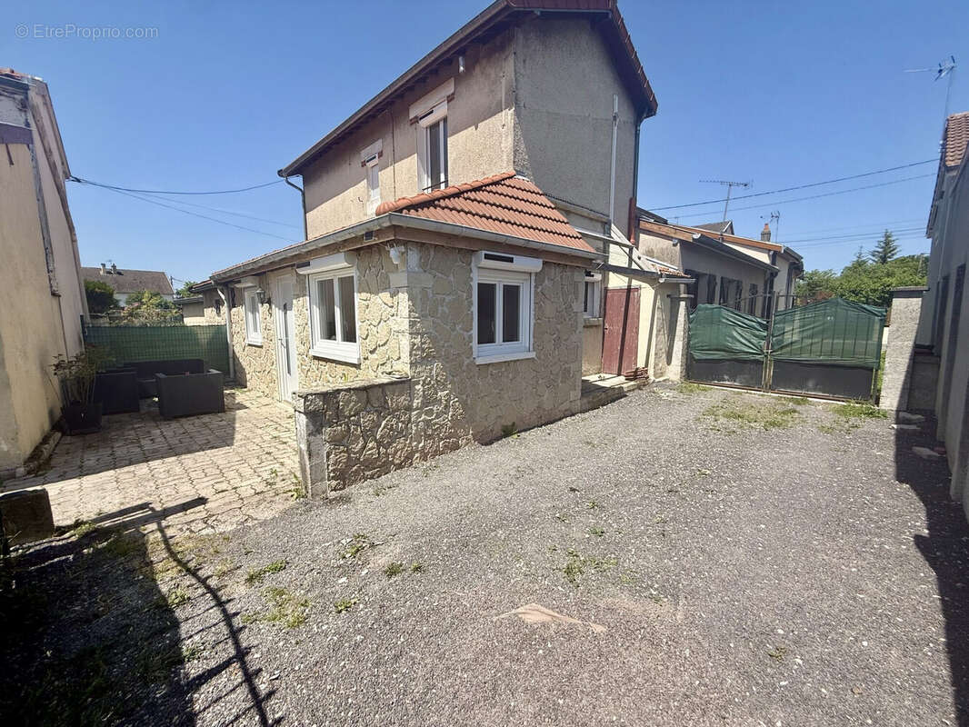 Maison à SUIPPES
