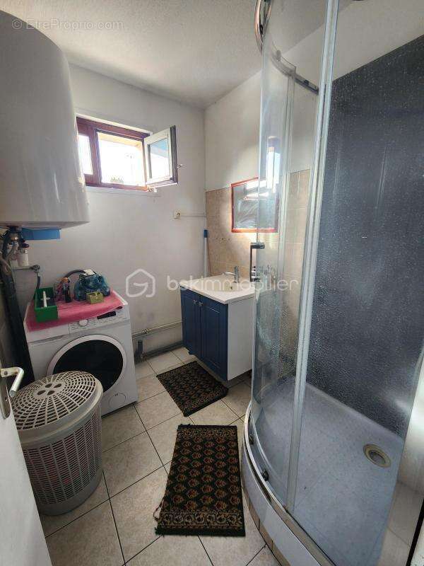 Appartement à MIGENNES