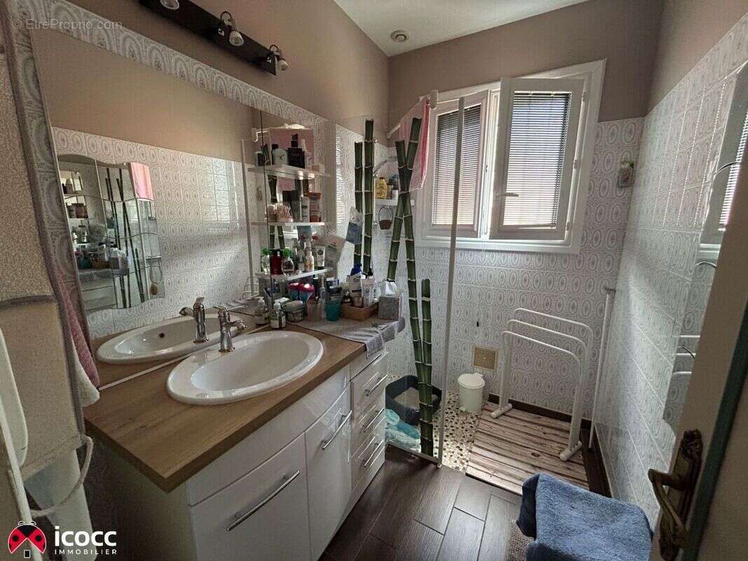 Maison 120 m² à Saint-Michel-En-L'herm  - photo 8