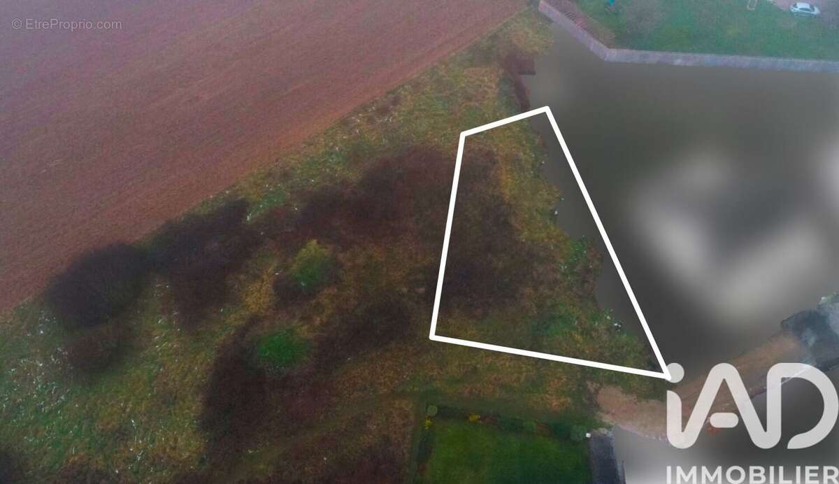 Photo 3 - Terrain à SYLVAINS-LES-MOULINS