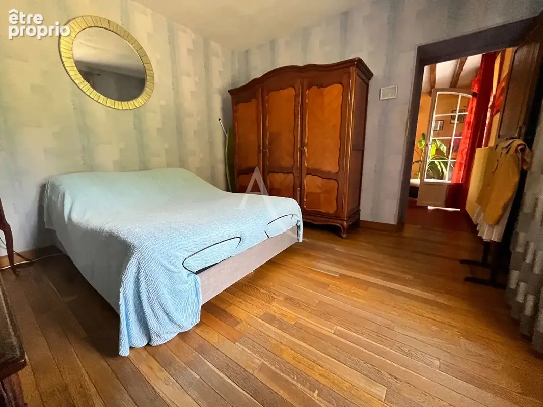 Maison familiale de 151 m² avec terrain à SAINTE-MESME - photo 7