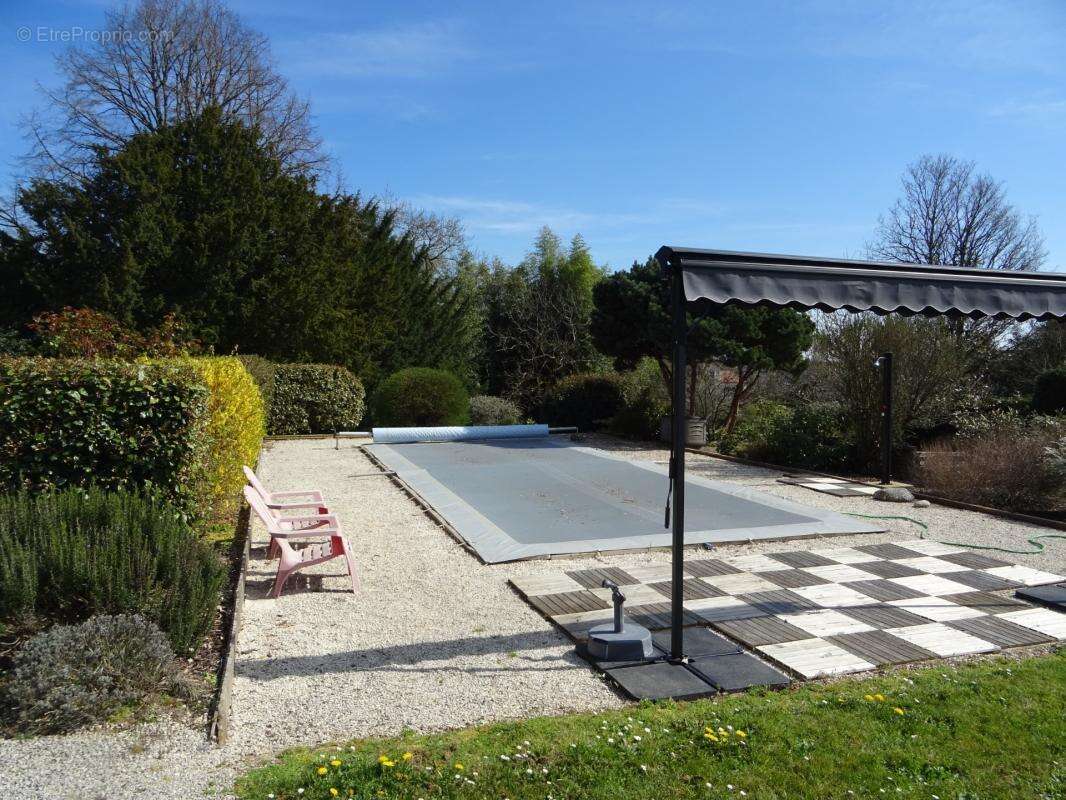 Secteur saint hilaire les places proche de nexon en haute vienne magnifique manoir du 17eme de 280 m² habitables sur 17862 m² de - photo 46