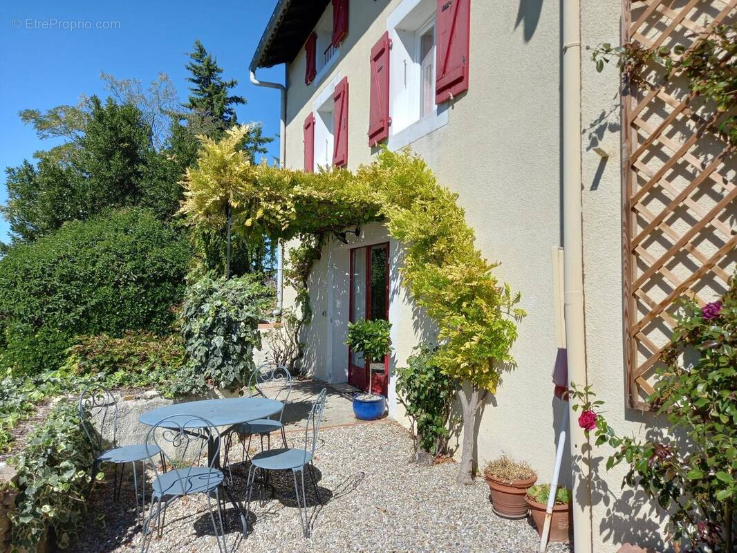 Maison de campagne avec maison d'amis, piscine et vues - photo 1