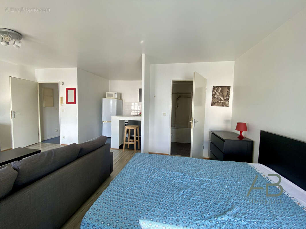 Appartement 35 m² à Lille  - photo 4