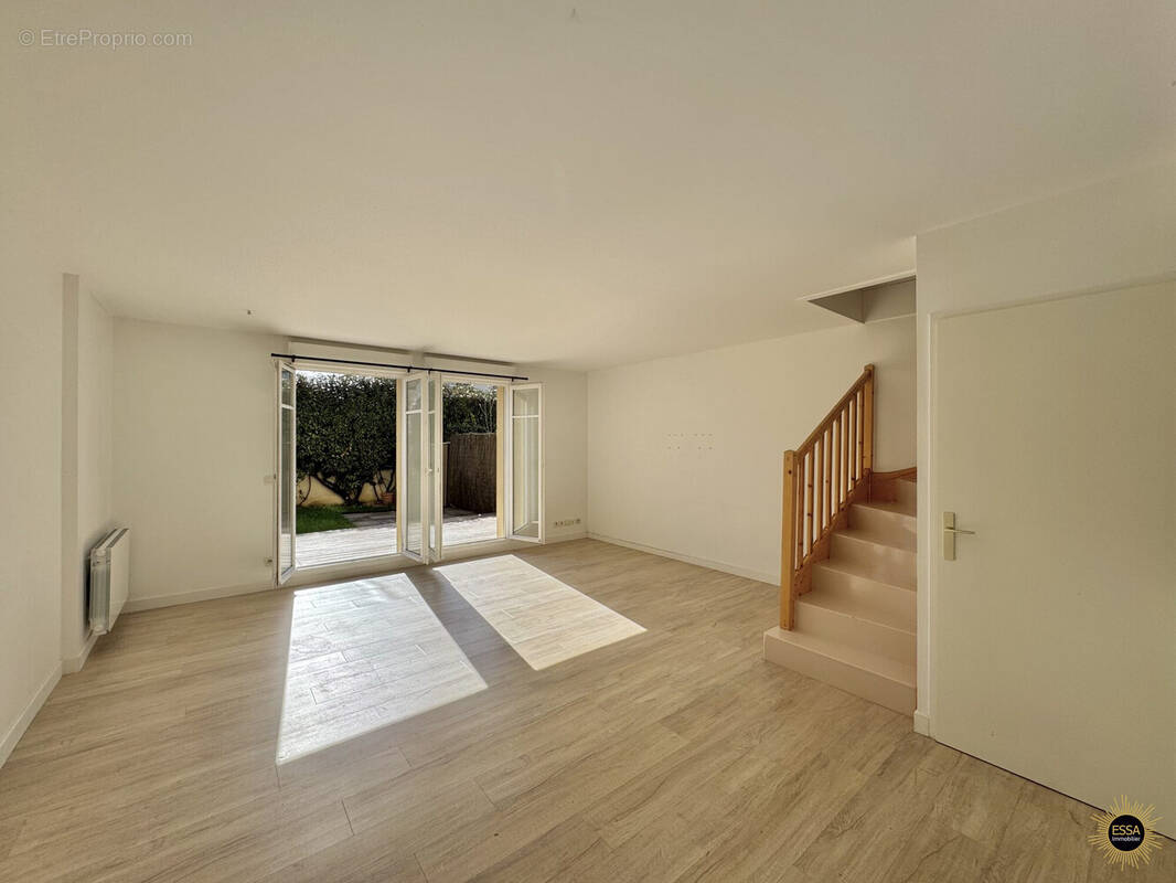 Maison à NOISY-LE-ROI