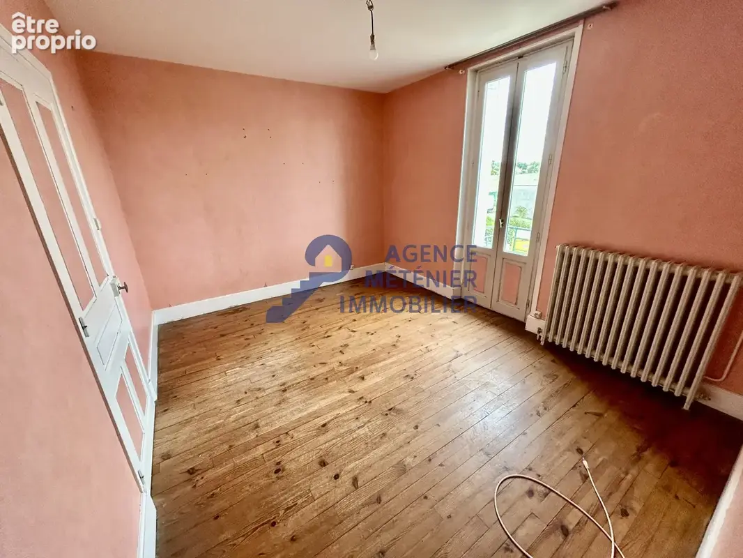 Maison avec 3 chambres, sous-sol, garage et beaux volumes à aménager - photo 18