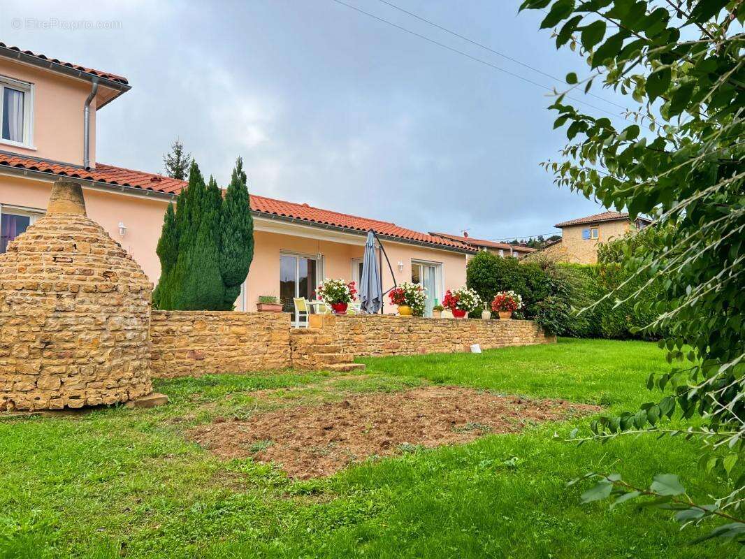 Maison à LE BOIS-D&#039;OINGT