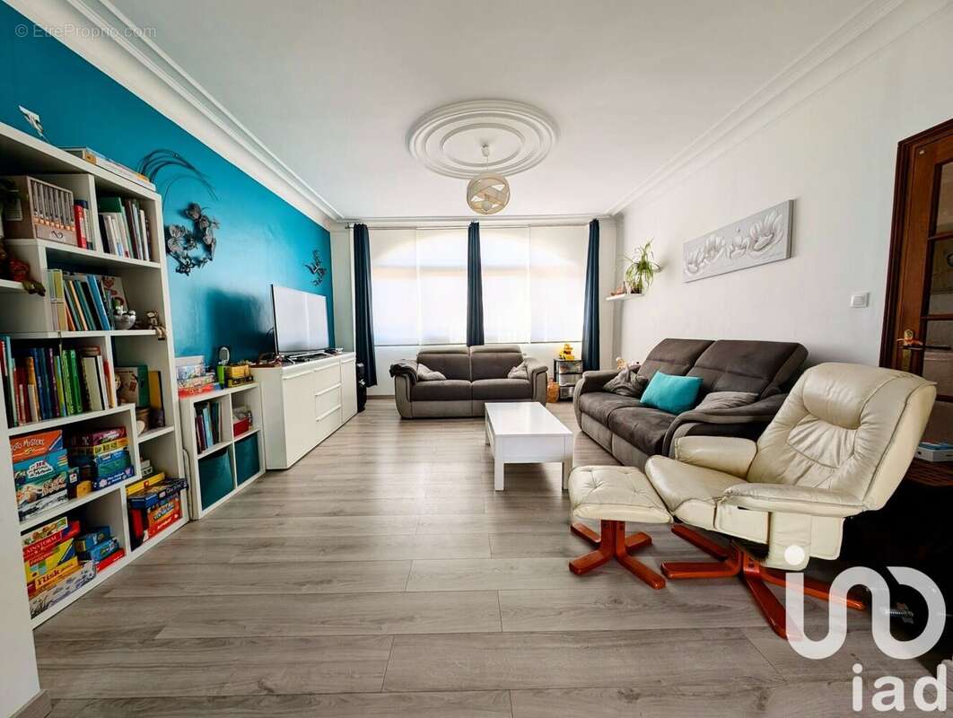 Photo 2 - Maison à SAINT-SULPICE-LAURIERE