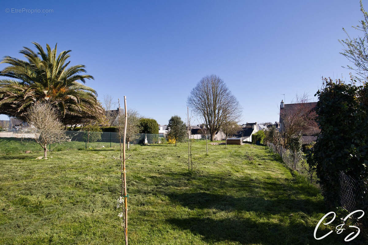 Maison à SAINT-JEAN-TROLIMON