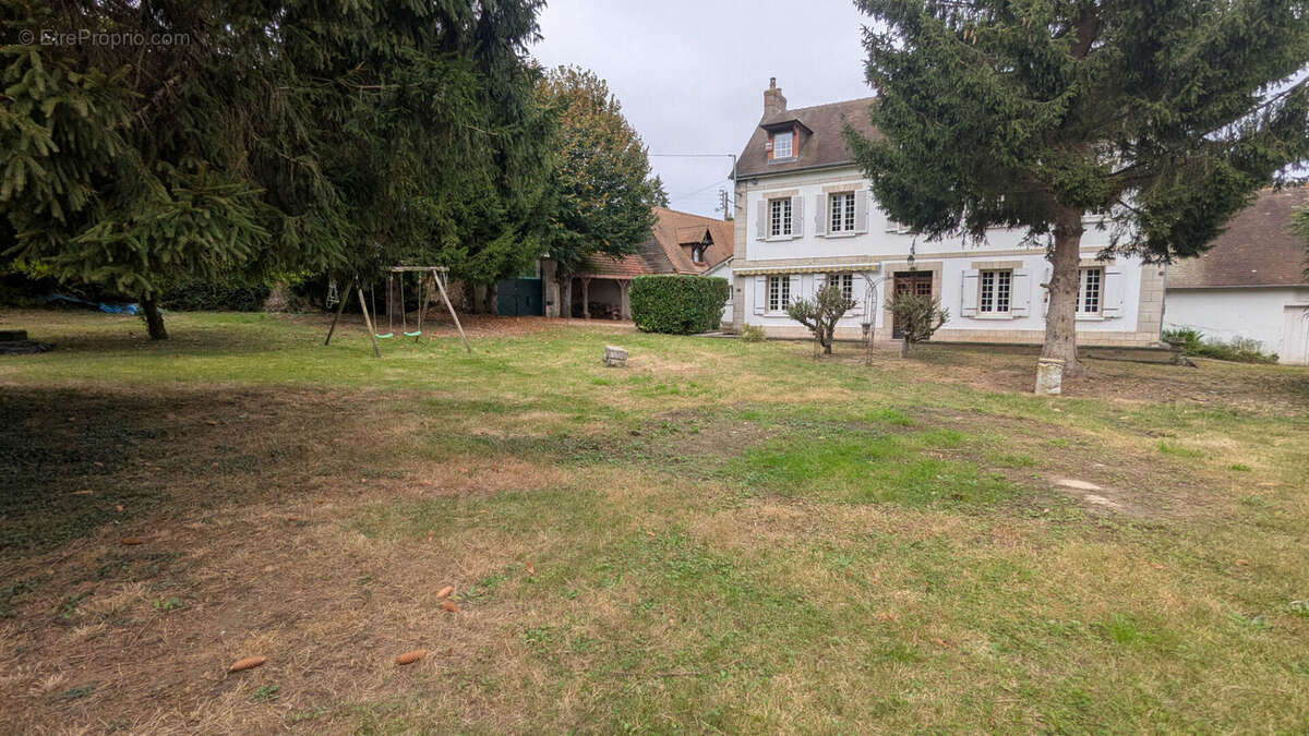 Maison à HEUDREVILLE-SUR-EURE