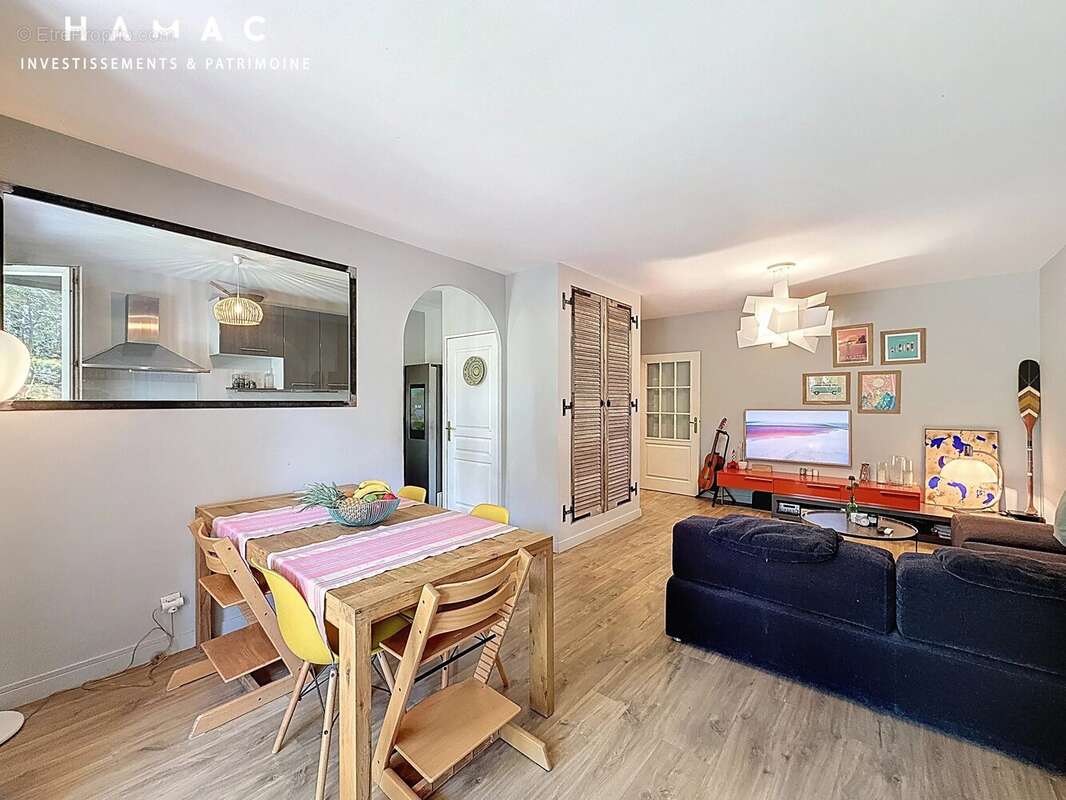 Appartement à TASSIN-LA-DEMI-LUNE