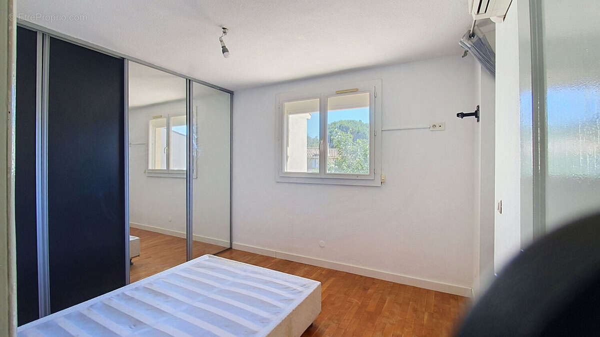 Maison à MARSEILLE-11E