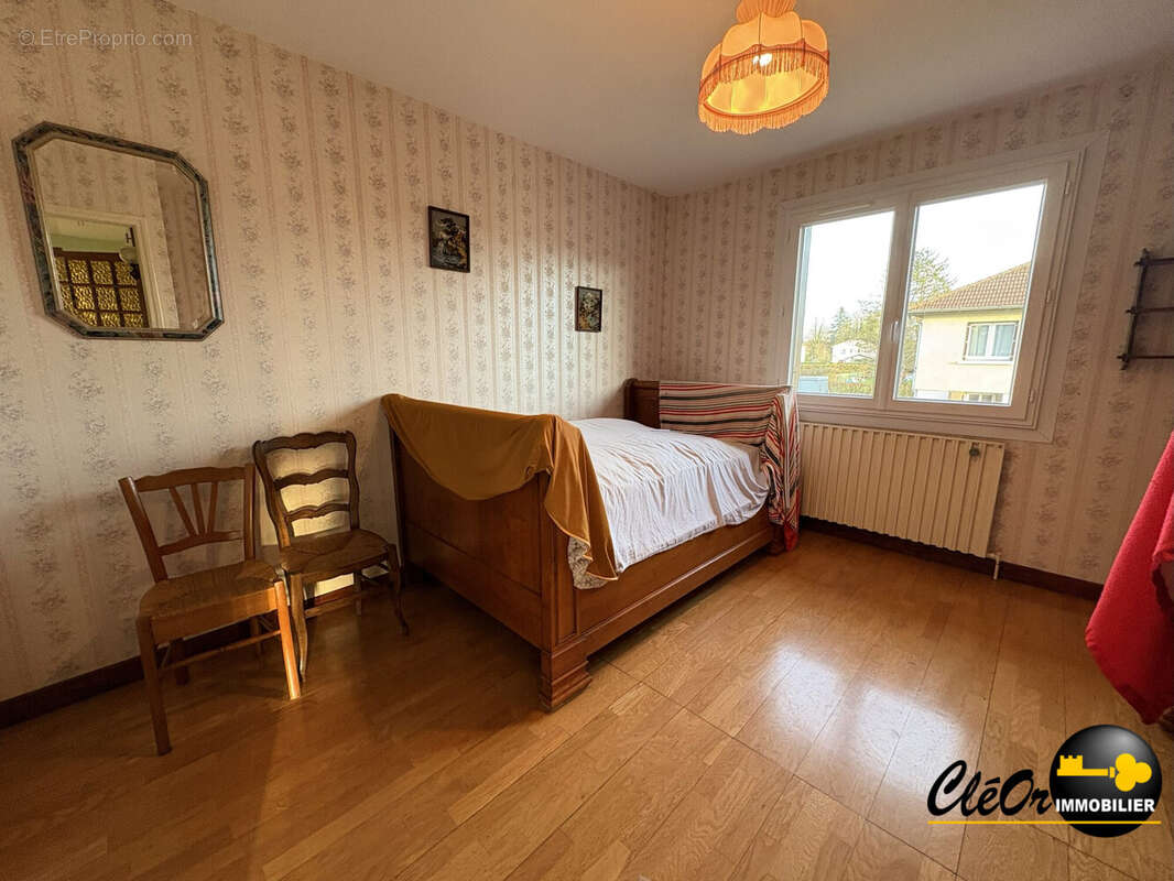 Maison 107 m² à Louhans  - photo 5