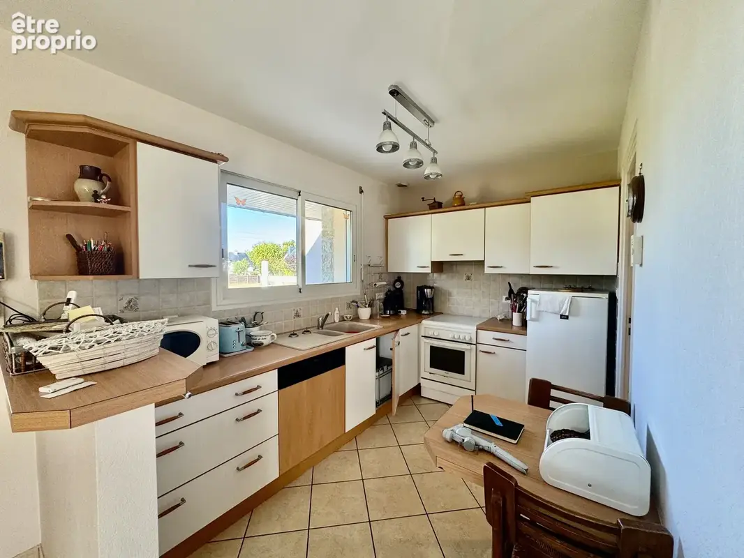 PLESTAN   Maison familiale  sur 1 200 m2 clos - photo 3