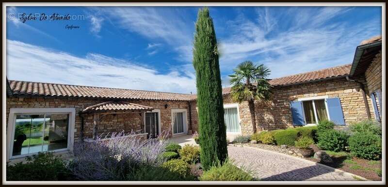 Maison à FEILLENS