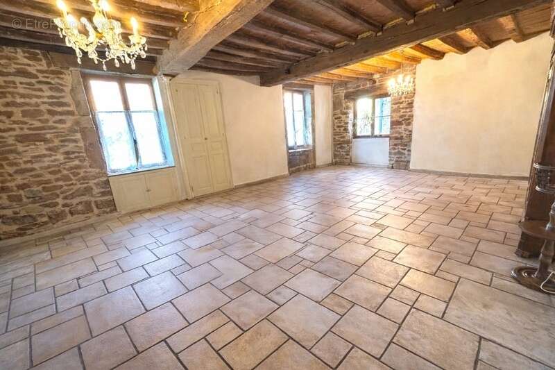 Maison à vendre 6 pièces - 200m2 - Grange - Terrain 960m² - NANTON - photo 3