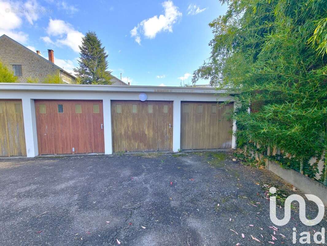 Photo 8 - Appartement à BRIVE-LA-GAILLARDE