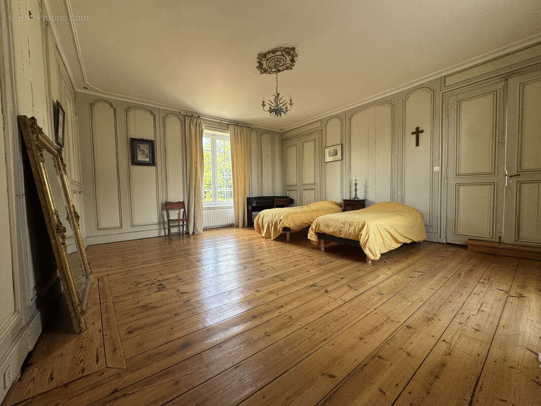 Maison à VALOGNES