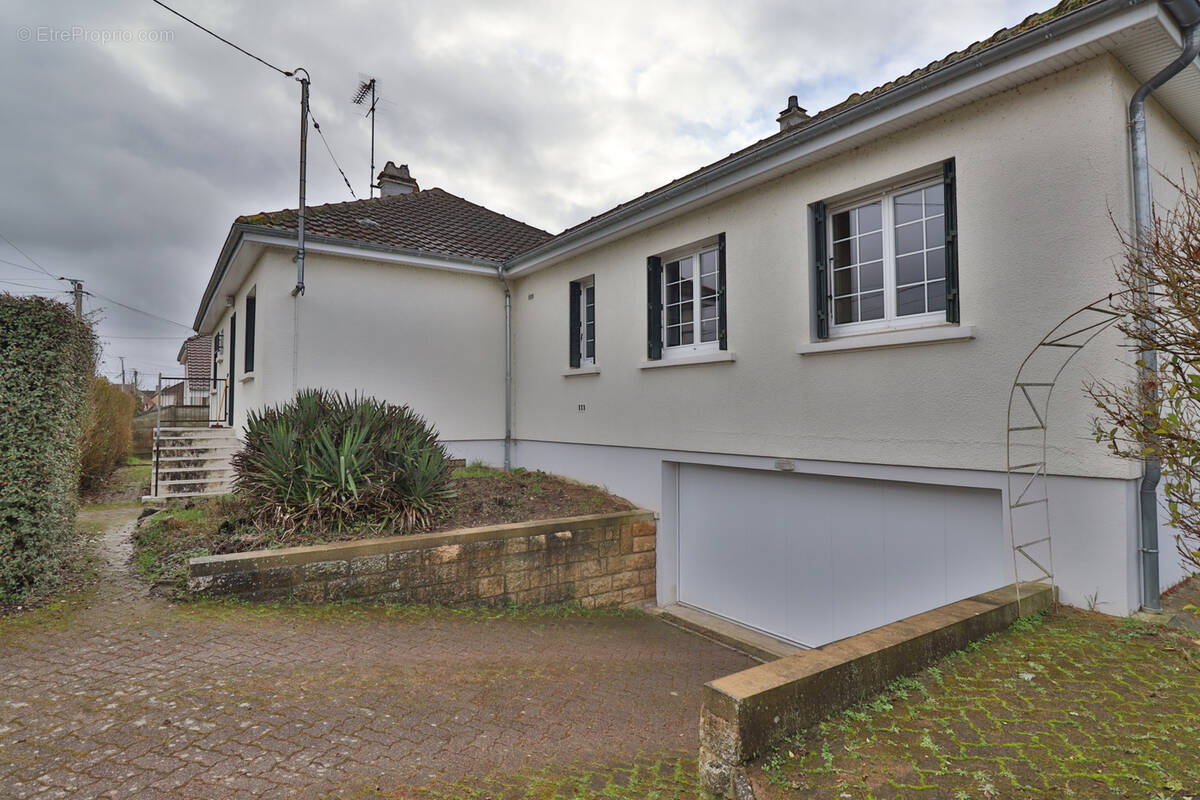 Maison à BARBEREY-SAINT-SULPICE