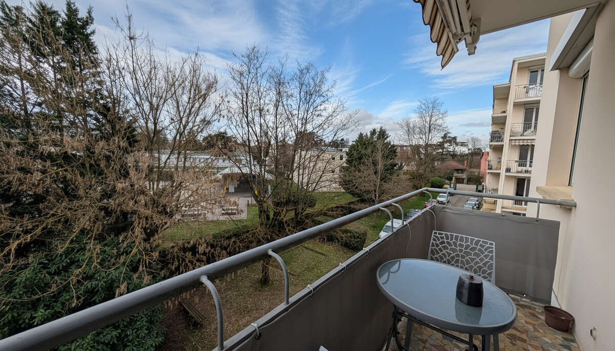 Appartement à TASSIN-LA-DEMI-LUNE