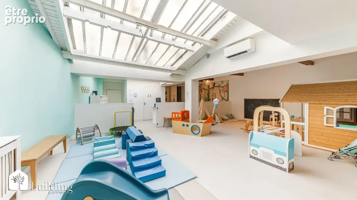 Planchette Levallois-Perret - Local commercial 168,5 m² - photo 4