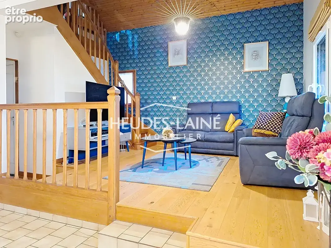 Maison 6 pièces 139 m2 50670  Saint -Laurent-de-Cuves - photo 2
