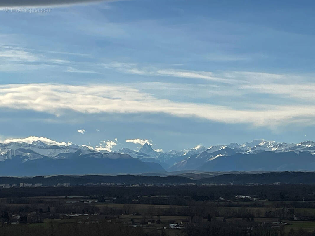 Maison à SERRES-CASTET