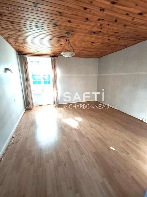 Photo 9 - Maison à LA BOUSSAC