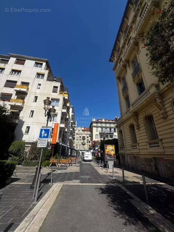 Parking à NICE