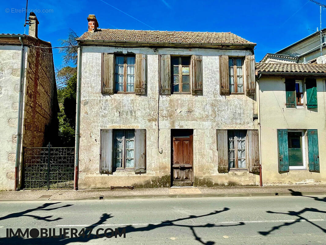 Maison à CASTELMORON-SUR-LOT