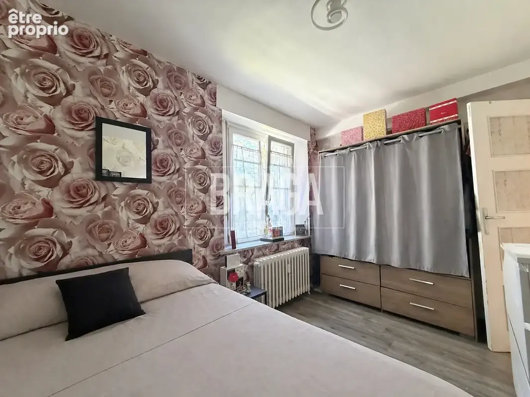 Appartement en rdc 3 chambres bien situé - photo 2