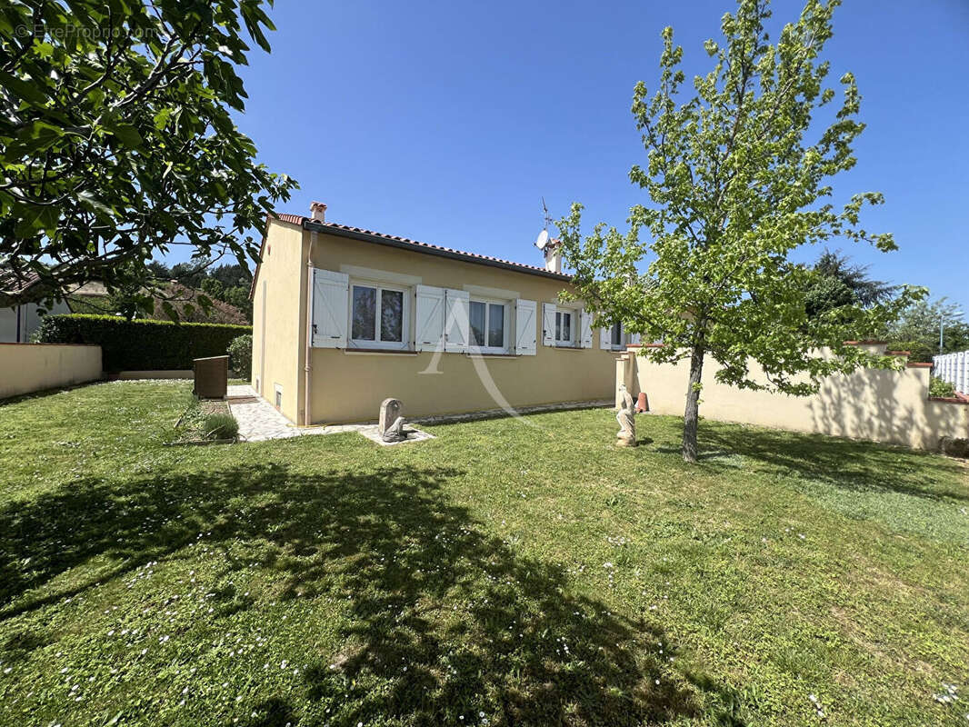 Castanet-Tolosan ! Maison T5 de plain-pied avec sous-sol intégral de 120 m² - photo 2