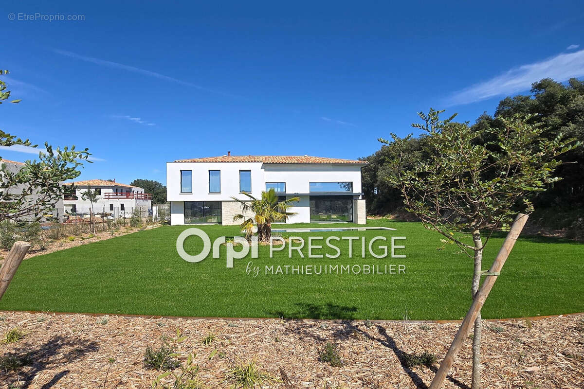 Maison à BIOT
