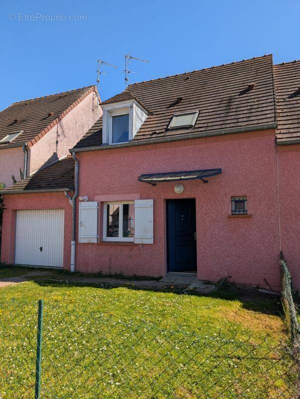 Maison à MOULINS