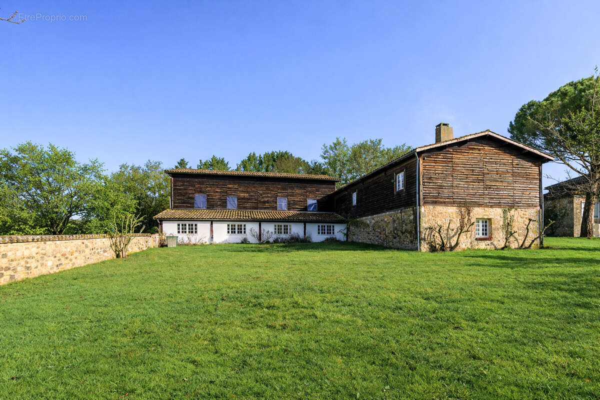 Maison à MONFLANQUIN