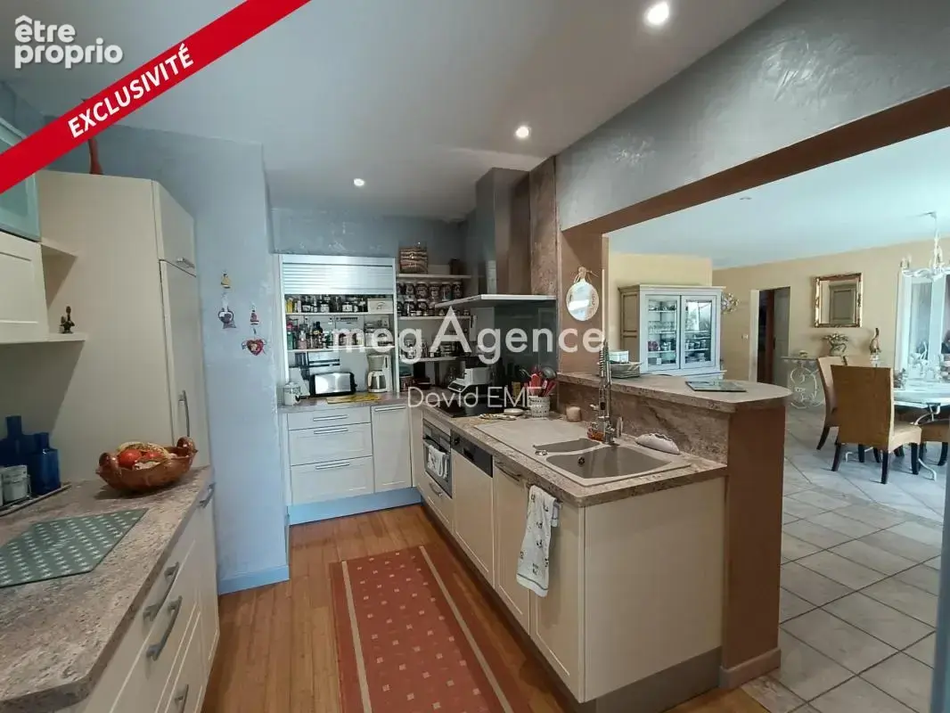 6 Pièces, 166 m2, 4 chambres, piscine, AIZENAY - photo 8