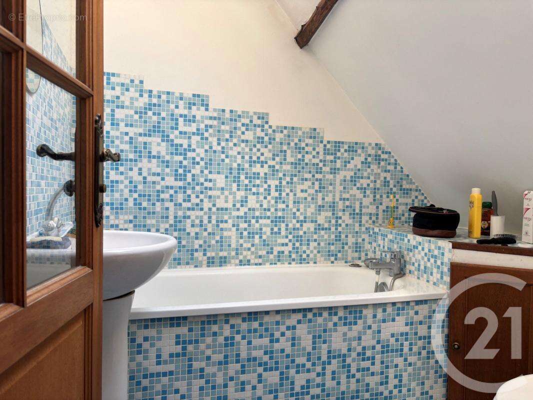 Maison 214 m² à Montreuil  - photo 11