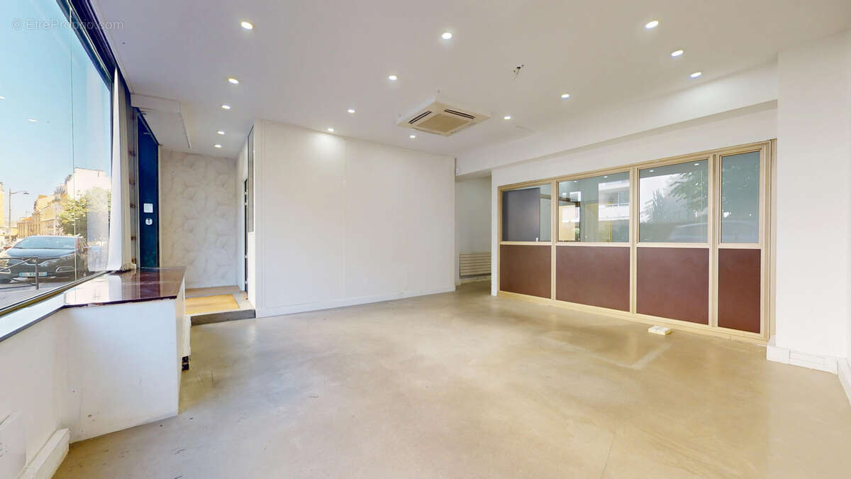 Commerce à PARIS-12E