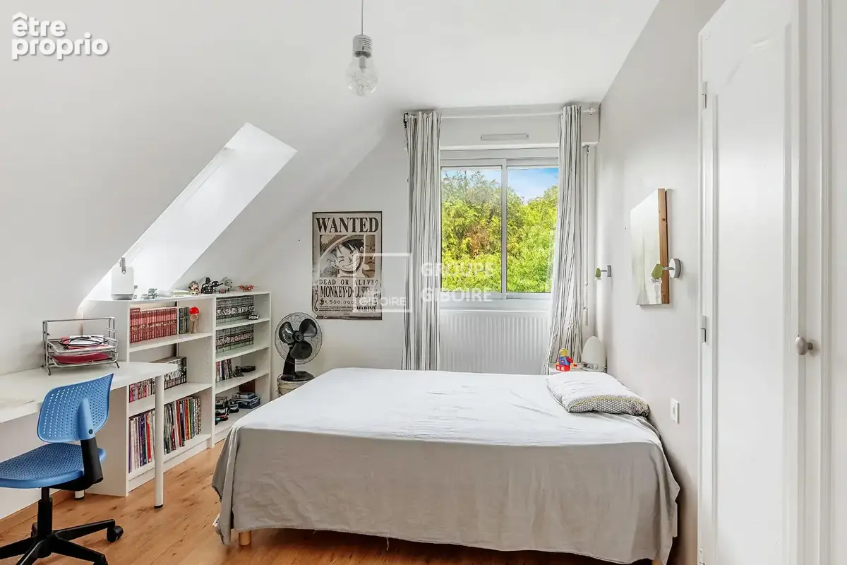 A VENDRE - Agence GIBOIRE PACE *EXCLUSIVITE* - Maison 7 pièces env. 200 m² au sol - La Chapelle Des Fougeretz - photo 7