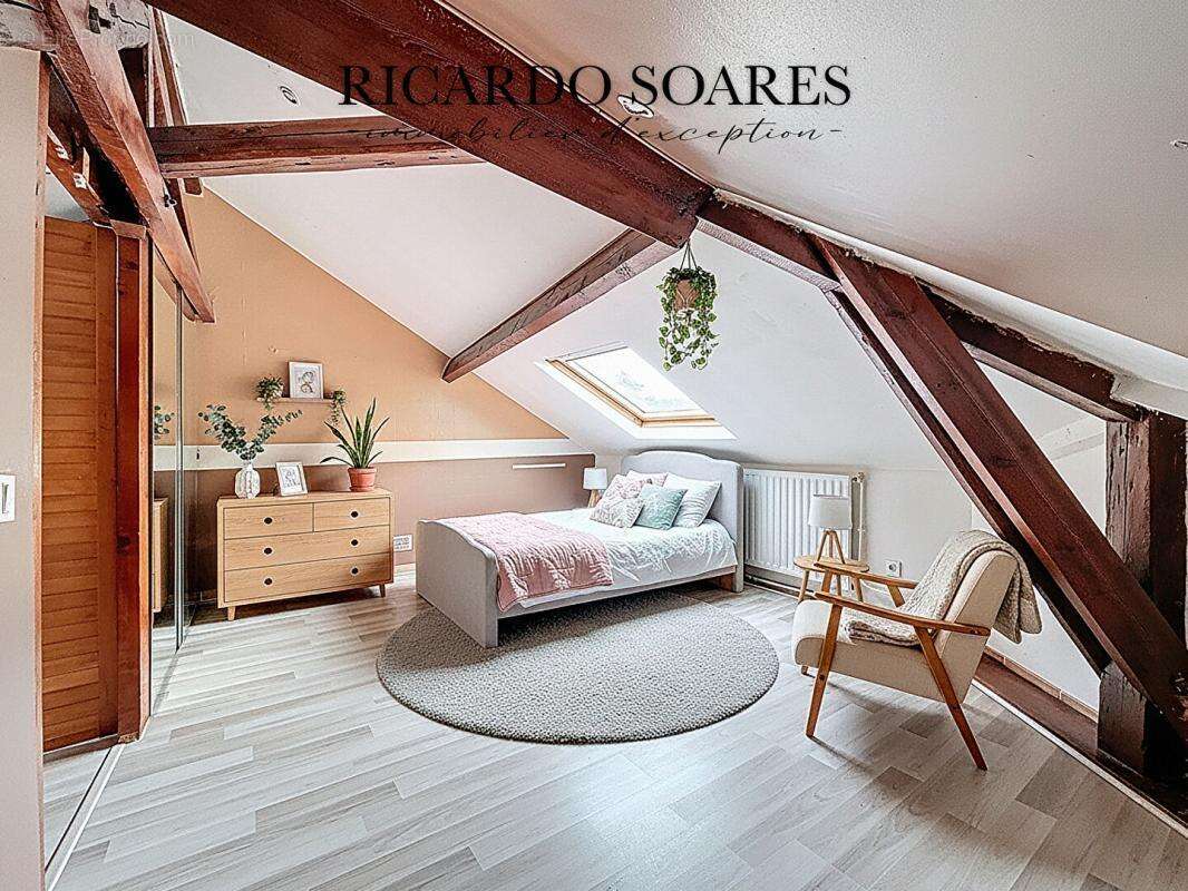 Maison à MONTATAIRE