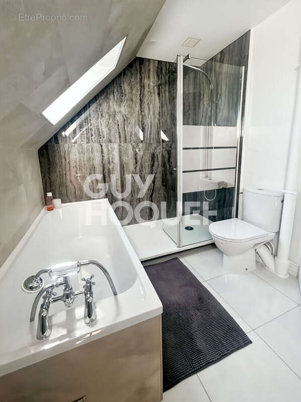 Maison à SAINT-GERMAIN-LA-BLANCHE-HERBE